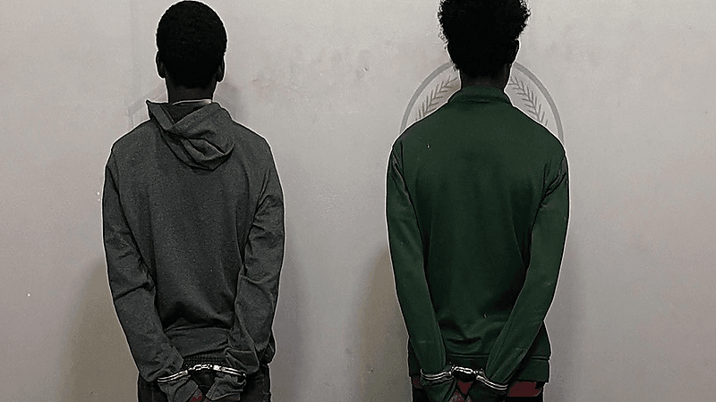 القبض على مخالفَين لترويجهما الحشيش والإمفيتامين بجدة