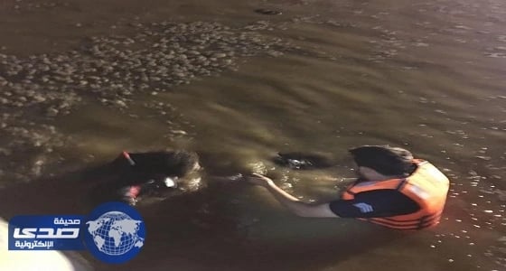 طائرات سعودية وبريطانية ترسم أشكالاً مبهرة في السماء