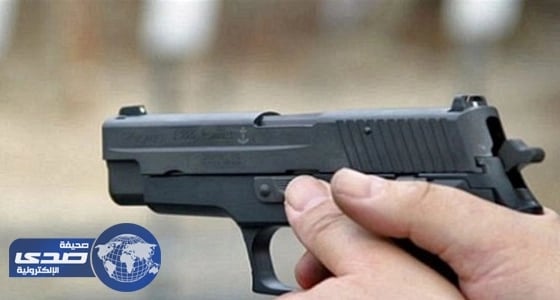 زبون يعاقب عمال مطعم بإطلاق النار