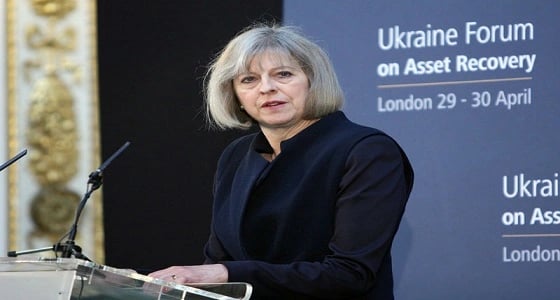 رئيسة الوزراء البريطانية تبدأ زيارة إلى الصين