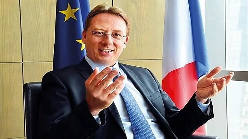 سفير فرنسا بالمملكة: أصدقائنا السعوديين يمكنكم السفر إلى باريس ابتداءً من 9 يونيو الجاري 