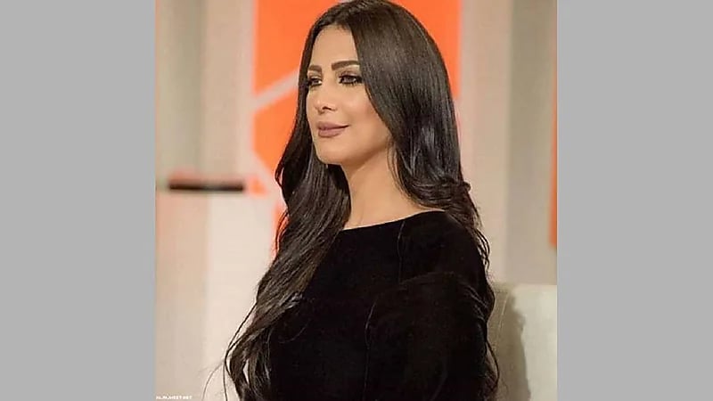 بالفيديو .. سخرية وانتقادات تطال فنانة أردنية ظهرت بشفاه ووجه مُنتفخ