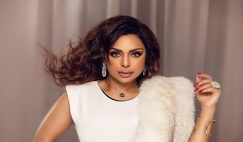 شاهد.. أول ظهور للفنانة هند البلوشي مع شقيقتها مرام بعد انتهاء الخلاف بينهما