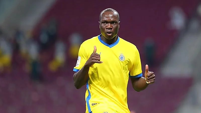 حسم مستقبل "فينسنت أبو بكار" مع النصر