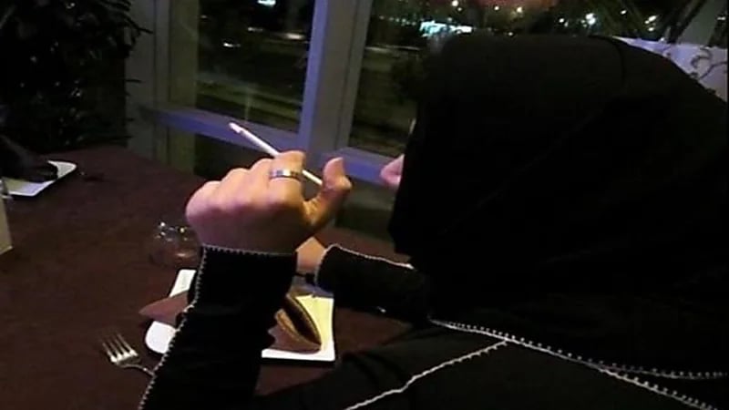 "النمر" يحذر المدخنات من تناول حبوب منع الحمل