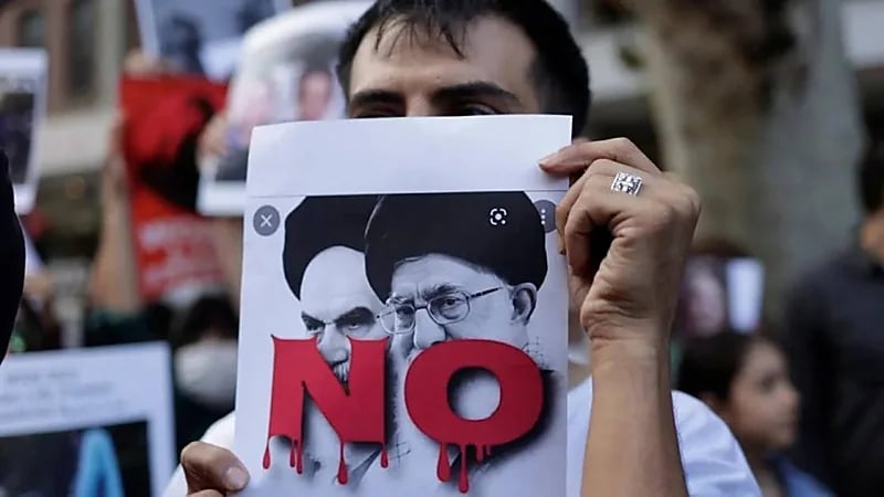 أوروبا تتبنى عقوبات جديدة ضد أفراد وكيانات إيرانية