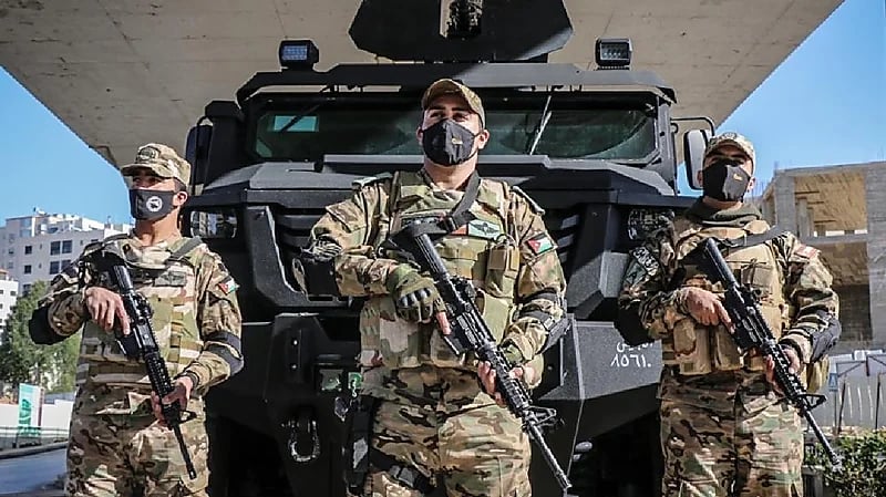 القبض على أجانب حاولوا اجتياز الحدود الأردنية إلى دولة مجاورة