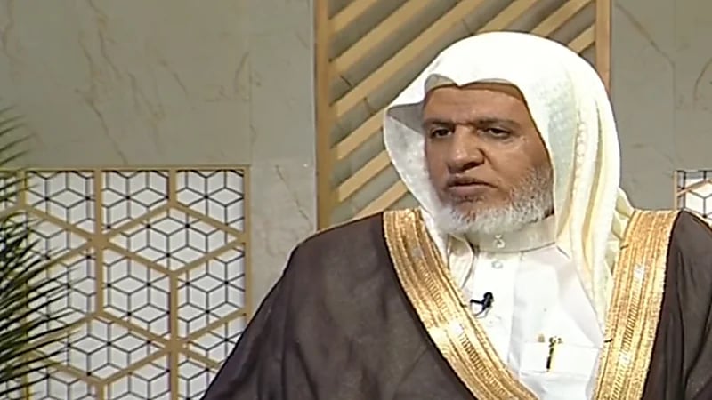 الشبل: قطرات العين والأنف في نهار رمضان لا تٌفطر