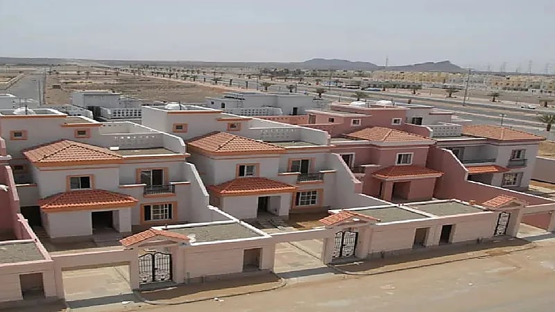 خبير: نتوقع انخفاض الطلب على العقار مع ارتفاع الفائدة