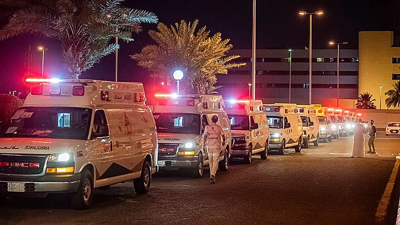 تفويج 16 حاجاً منوماً من مستشفيات المدينة إلى المشاعر المقدسة - صور