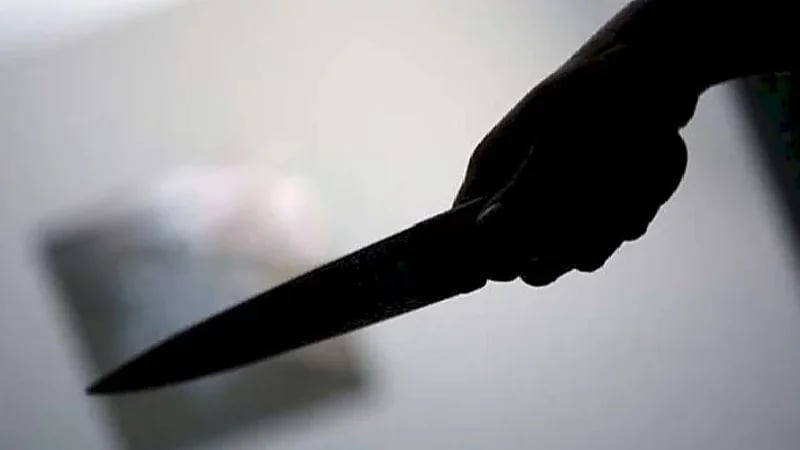 رجل يقتل زوجته لرفضها الرجوع إليه