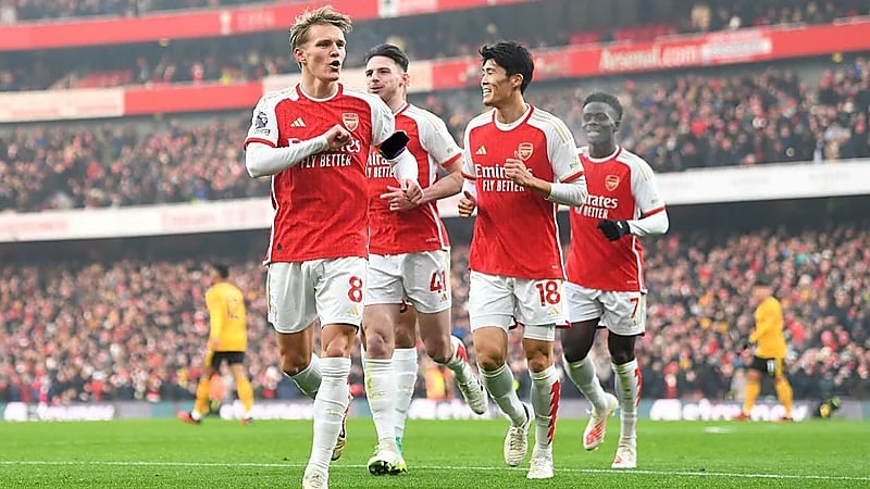 أرسنال يهزم ولفرهامبتون بثنائية 