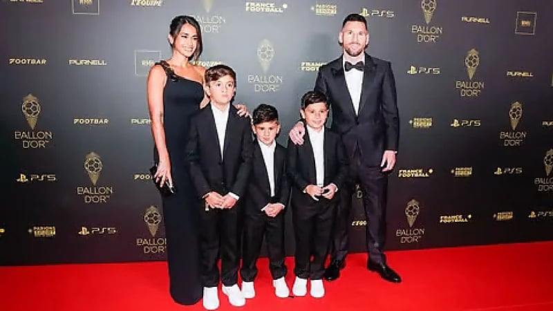 ميسي يتسبب في ارتفاع أسعار منازل جيرانه