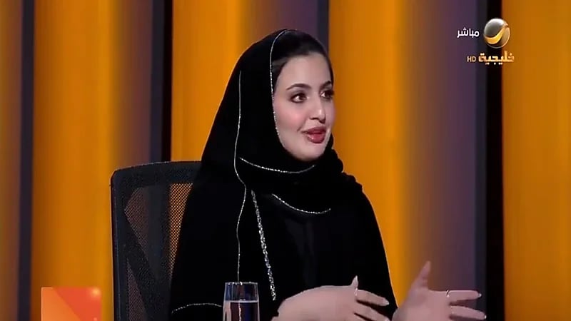 طبيبة: كل ما يُقال عن فوائد الفحم والكركم والليمون للأسنان غير صحيح.. فيديو