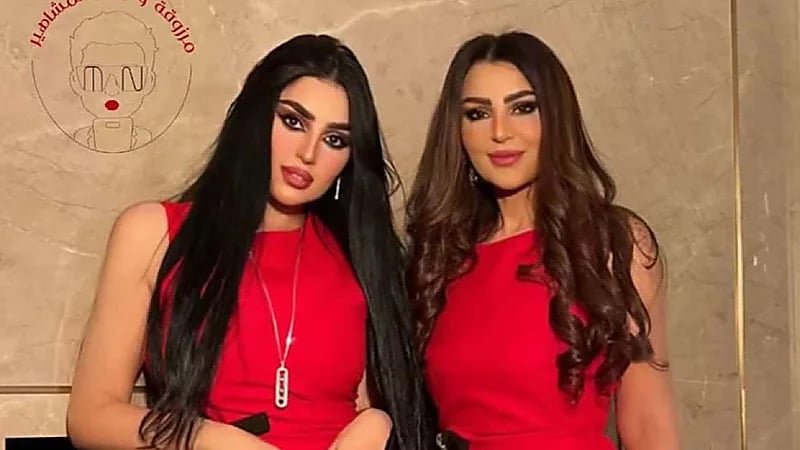 المهرة البحرينية ووالدتها في أحدث ظهور