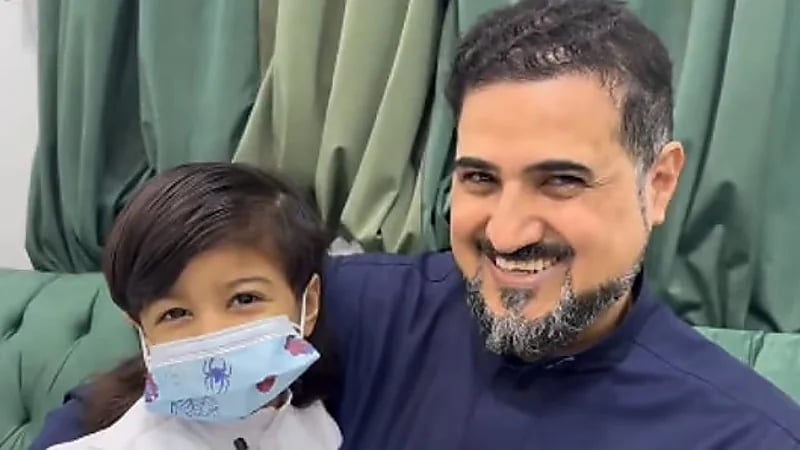 مواطن يتبرع بكليته لطفل دون معرفة سابقة..فيديو