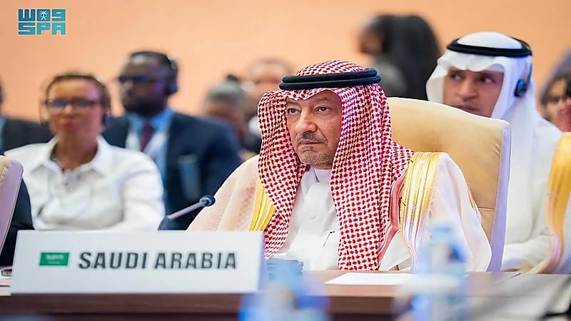 نائب وزير الخارجية يشارك في قمة الجنوب الثالثة الـ77