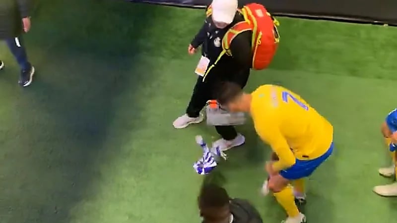 صحيفة مكسيكية تتحدث عن حركة رونالدو تجاه شعار الهلال