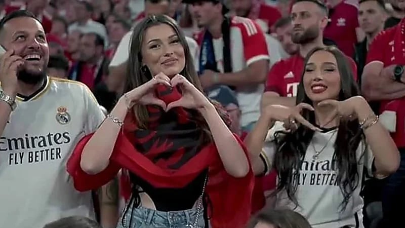 عصام الشوالي يتغزل في مشجعة ريال مدريد عقب هدف فينسيوس .. فيديو