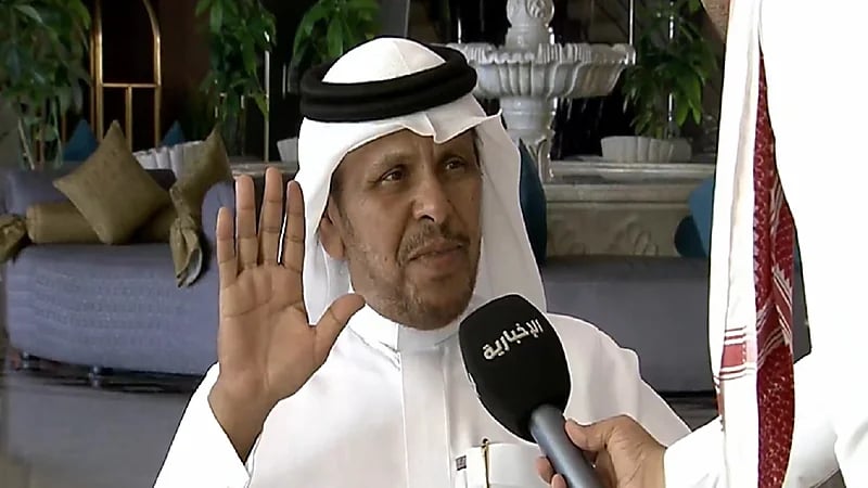 مواطن بعد عفوه عن قاتلة ابنه : أنا ووالد القاتل عائلة واحدة ولن يفرقنا أحد .. فيديو