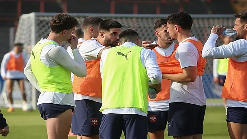 غضب ميتروفيتش على لاعبي صربيا في التدريبات .. فيديو