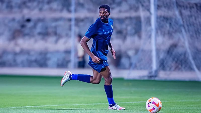 عوض خميس أخدوديًا لموسم آخر