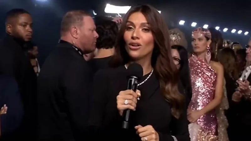 سها نويلاتي : عرض "صعب"  كان حلم وقصة حب للنساء والجمال  .. فيديو