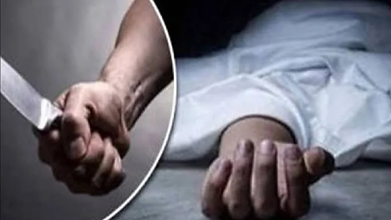 زوج يطعن زوجته فى الشارع لسبب غير متوقع