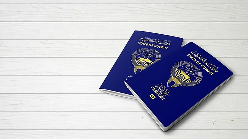 أبناء عم يتحولون إلى إخوة.. الكويت تكشف أكبر قضية تزوير جنسية