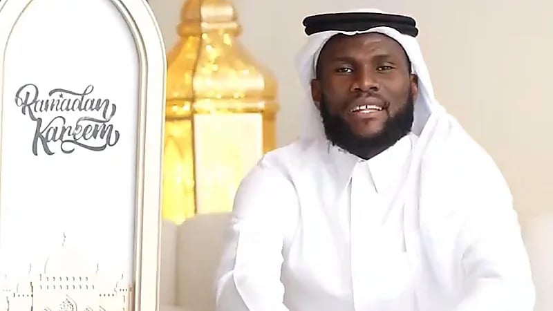 كيسيه يهنئ المسلمين بحلول شهر رمضان الكريم .. فيديو