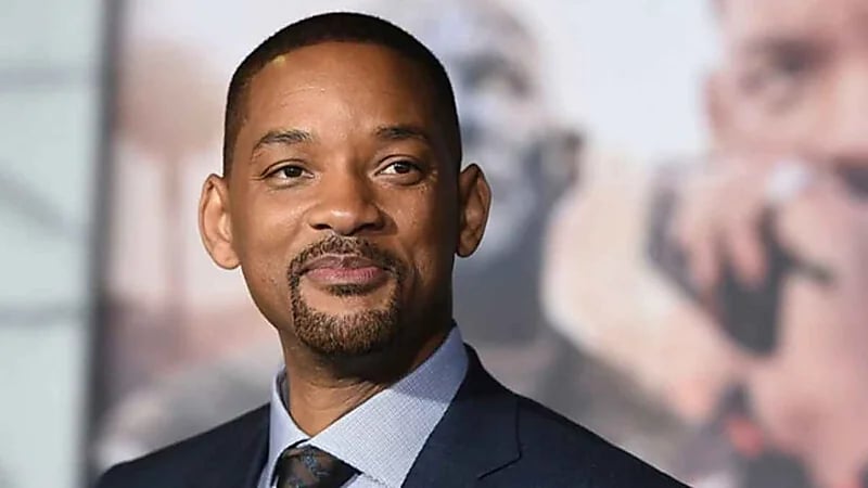 ويل سميث يلمح إلي صفعة الأوسكار الشهيرة بألبومه الجديد