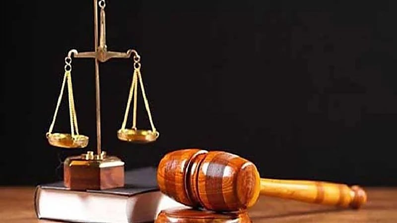 ‎التحقيق مع معلم استدرج طالبة إلى منزله بحجة علاجها من مس الجن