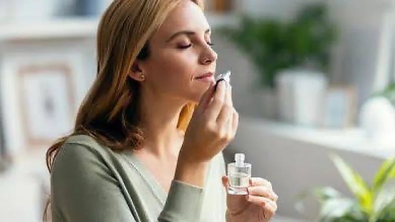 مختصون:رائحتك الطيبة قد تكلّفك صحتك