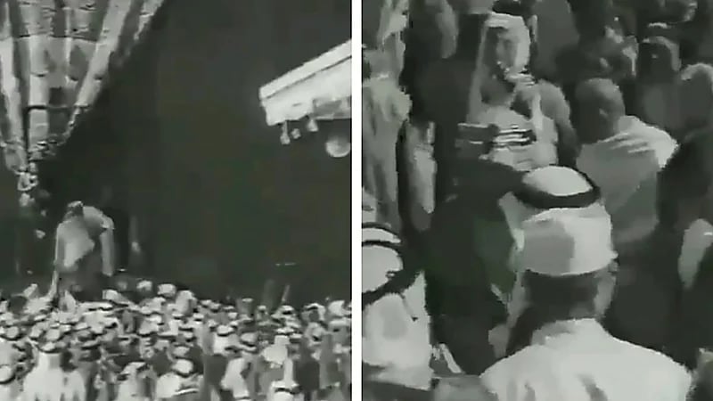 فيديو نادر للملك عبدالعزيز أثناء طوافه بالكعبة قبل 87 عامًا