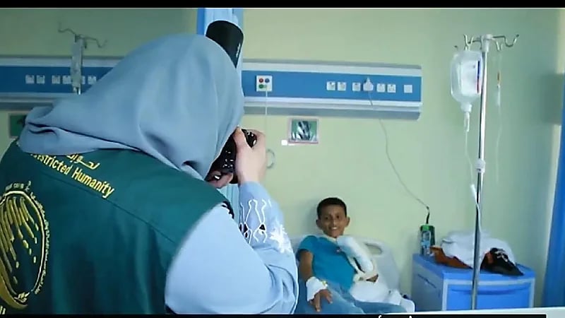 فاطمة الصبيحة مصورة فوتوغرافية تروي قصة تسخير موهبتها للتطوع ..فيديو