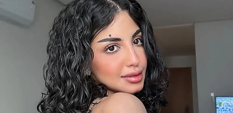 لمى الكناني ترد على أنباء ارتباطها بعبدالرحمن بن نافع .. فيديو