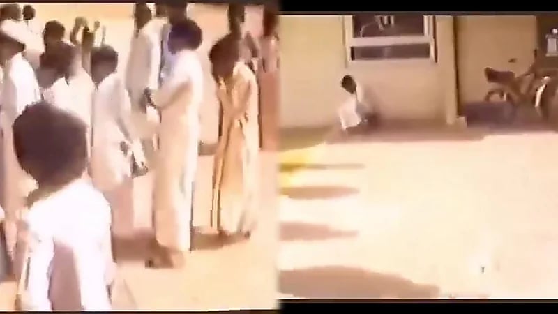 مقطع نادر للحظة تسليم نتائج طلاب منذ 40 عام