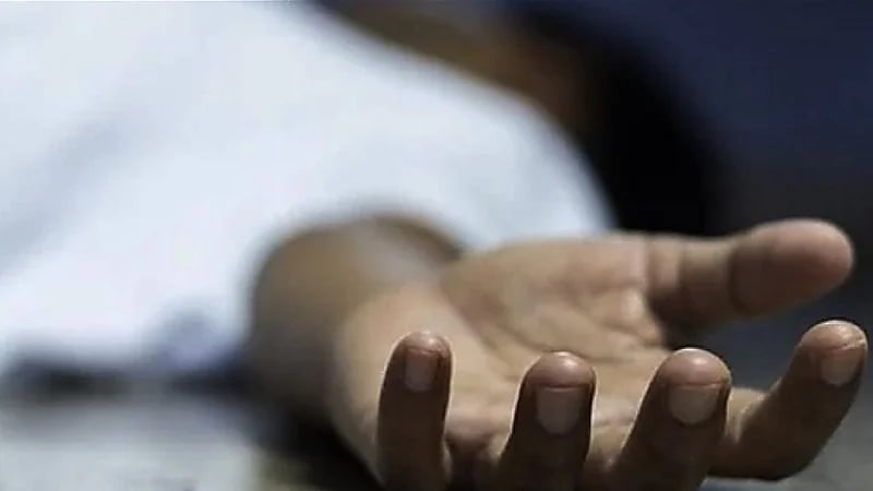 شاب قتل عشيقته وقطع جثتها نصفين لمعايرتها له بضعفه الجنسي