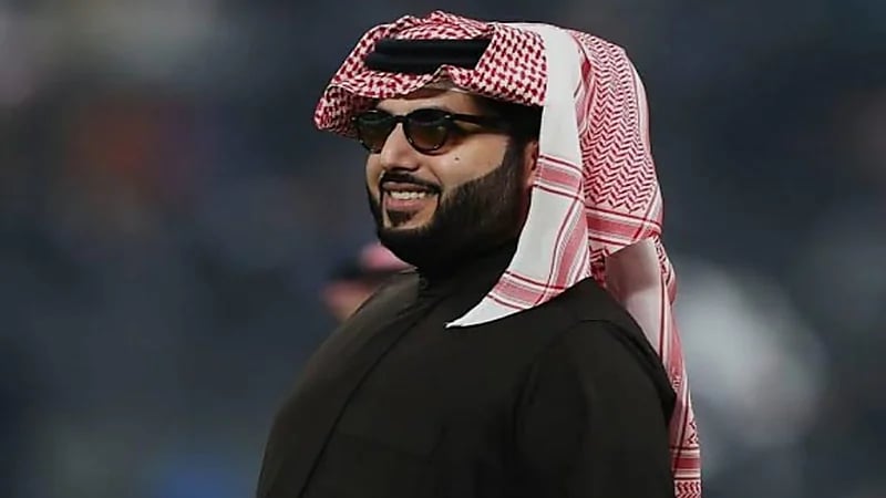 آل الشيخ يرد على حديث أحمد عفيفي قبل مباراة الهلال والسيتي: عساك اتغطيت كويس ونمت
