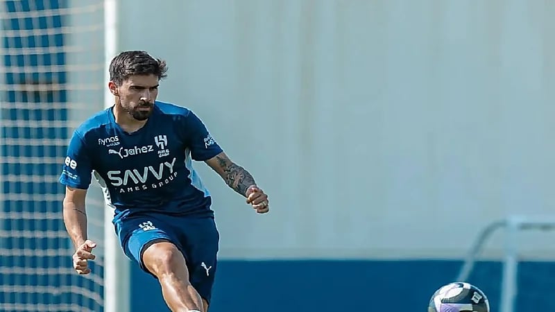 إنزاغي يمنح نيفيز راحة إضافية