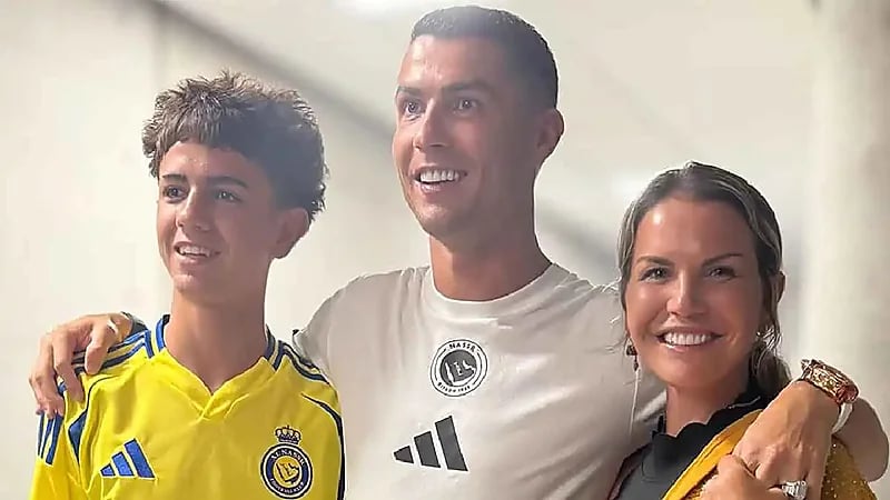 أول تعليق من عائلة رونالدو على خطوبته بجورجينا