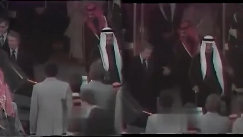 مقطع نادر للرئيس الأمريكي جيمي كارتر خلال زيارته للمملكة في السبعينات