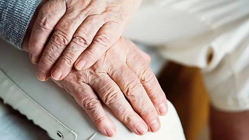 الشيخوخة تبدأ من 25… نصائح مهمة للحفاظ على شبابك