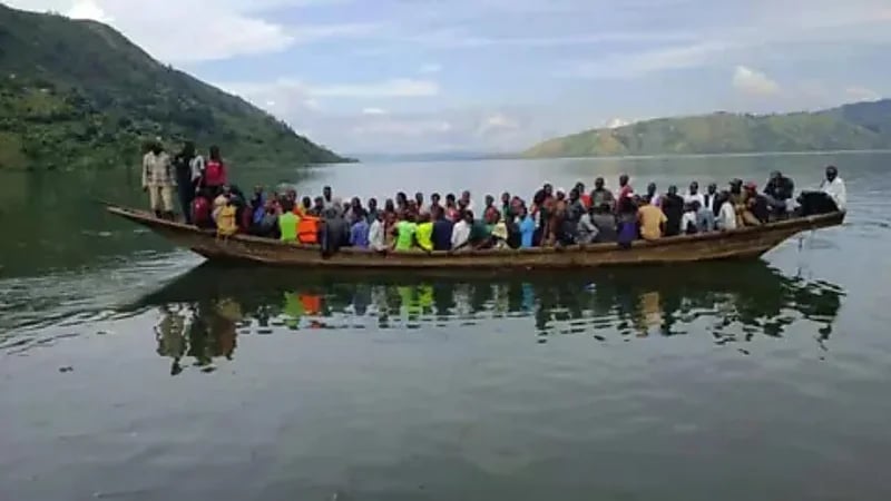 غرق 100 شخص وفقدان 146 آخرين في غرق قارب بالكونغو