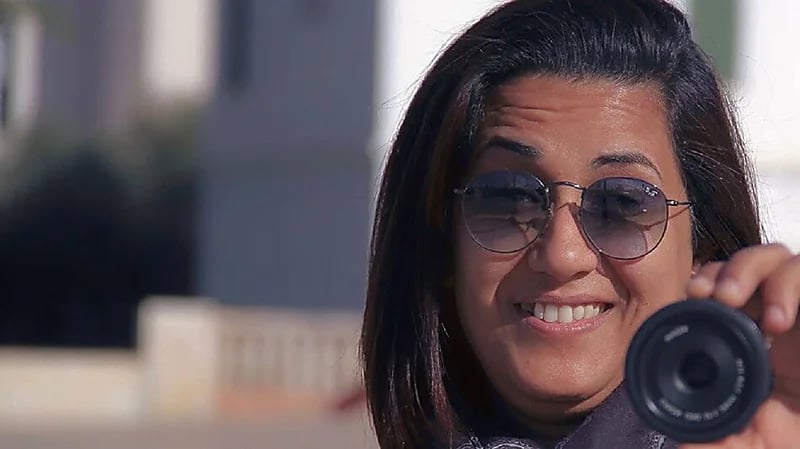 8 أشخاص يضربون صحفية ليبية في بنغازي