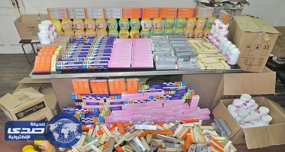 جمارك مطار القاهرة تحبط محاولة تهريب أدوية بنصف مليون جنيه