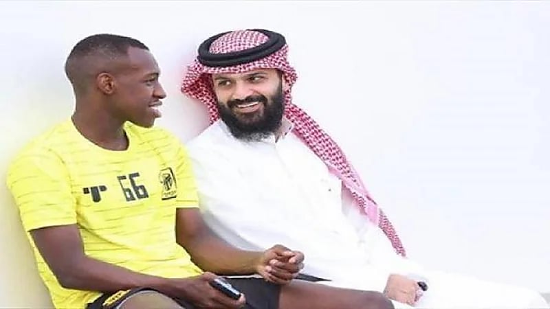 "الحائلي" يتمنى لسعود عبدالحميد التوفيق في وجهته القادمة!