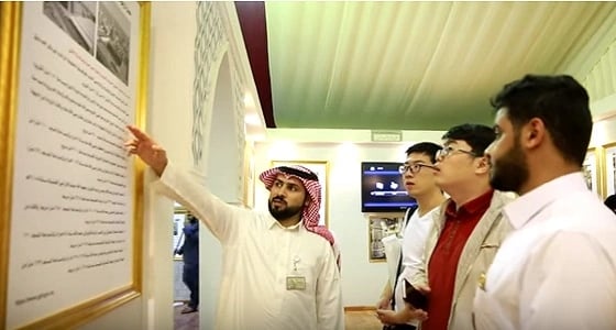 بالفيديو.. " شؤون الحرمين " تستعرض عمارة وتوسعات المسجد النبوي في الجنادرية 32