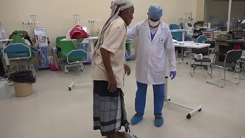 بالفيديو.. المملكة تنهي معاناة مرضى الفشل الكلوي بمحافظة المهرة اليمنية