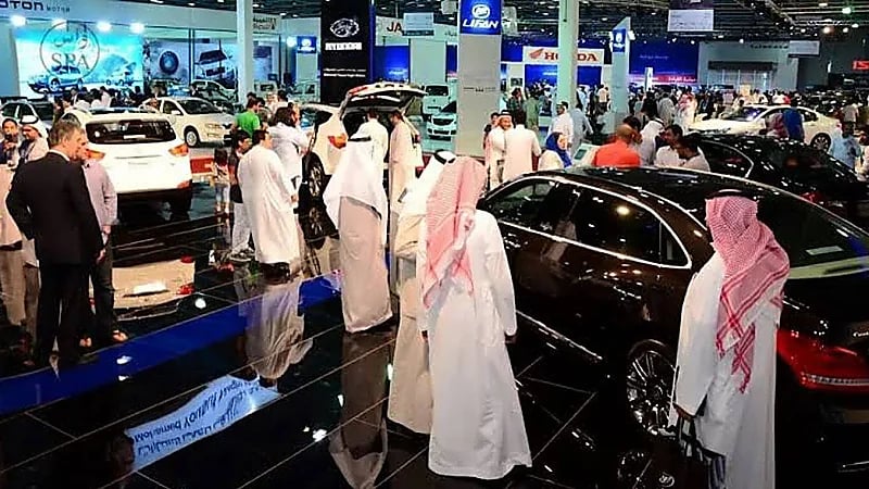 مقترح لإلغاء شرط الضمان البنكي لافتتاح معارض بيع المركبات